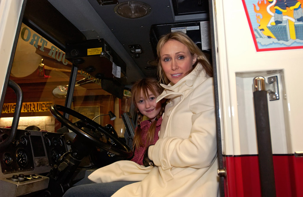 Photo by Rob McDermott of the FDNY Photo Unit, ©2007 FDNY. All Rights Reserved