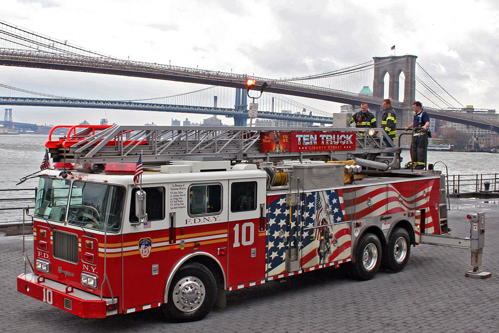 Ladder 10 Driver Side